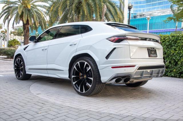 used 2021 Lamborghini Urus car, priced at $209,500