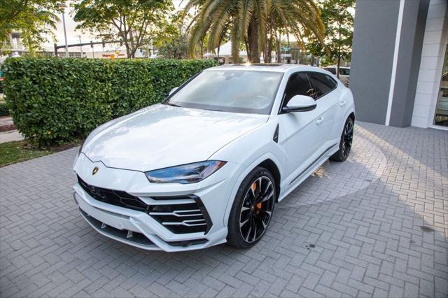 used 2021 Lamborghini Urus car, priced at $209,500