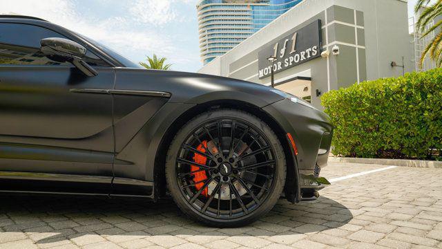 used 2023 Aston Martin DBX car