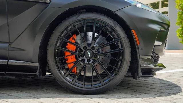 used 2023 Aston Martin DBX car