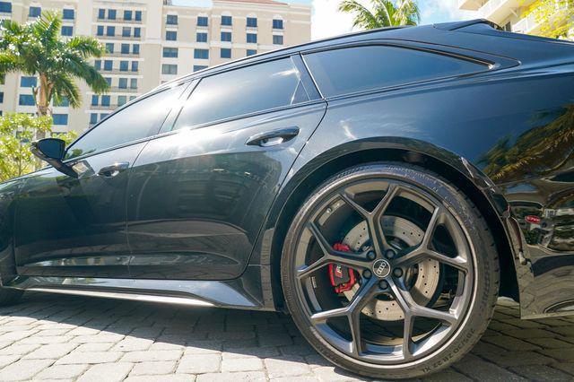 used 2025 Audi RS 6 Avant car, priced at $134,998