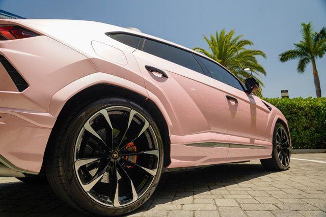 used 2021 Lamborghini Urus car, priced at $209,998