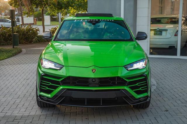 used 2022 Lamborghini Urus car, priced at $219,900