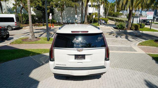 used 2019 Cadillac Escalade ESV car, priced at $39,900