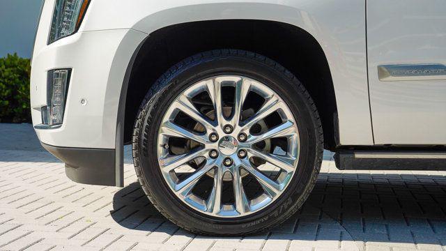 used 2019 Cadillac Escalade ESV car, priced at $42,900