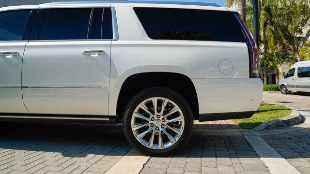 used 2019 Cadillac Escalade ESV car, priced at $42,900