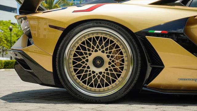 used 2019 Lamborghini Aventador SVJ car, priced at $729,998