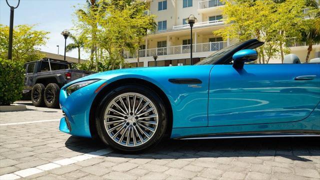 used 2023 Mercedes-Benz AMG SL 43 car, priced at $82,998