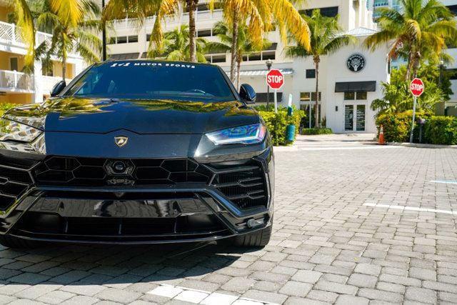 used 2022 Lamborghini Urus car, priced at $209,998