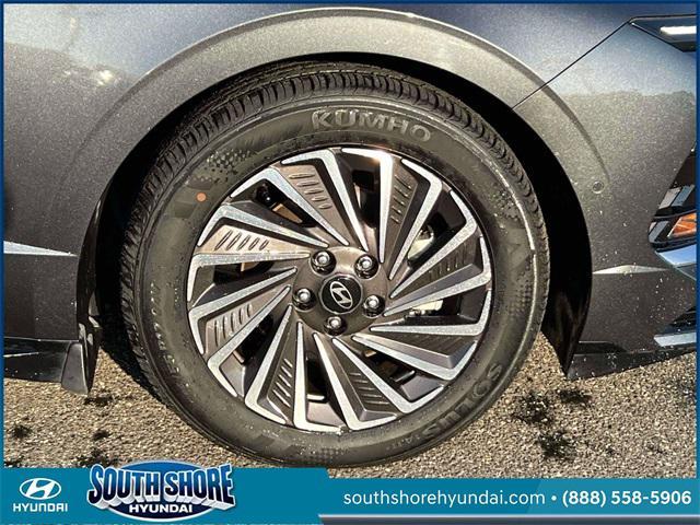 used 2024 Hyundai Sonata Hybrid car, priced at $31,399