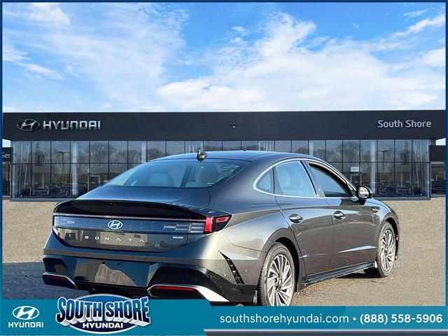 used 2024 Hyundai Sonata Hybrid car, priced at $31,399