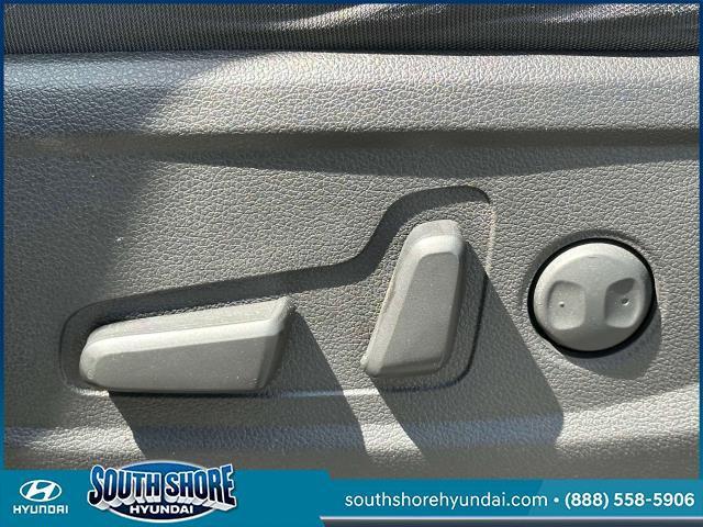 used 2022 Hyundai Santa Fe car, priced at $22,899