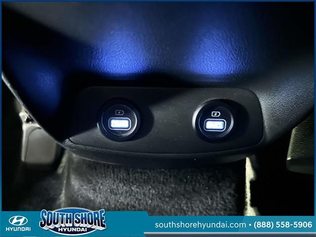 used 2022 Hyundai Santa Fe car, priced at $22,998