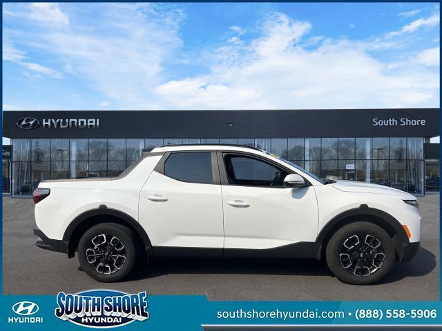 used 2023 Hyundai Santa Cruz car, priced at $25,888