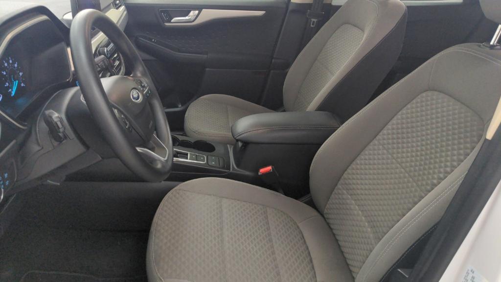 used 2020 Ford Escape car, priced at $18,106