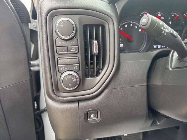 new 2025 GMC Sierra 1500 car