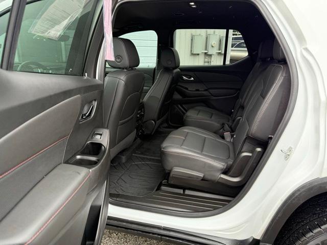used 2023 Chevrolet Traverse car, priced at $38,921