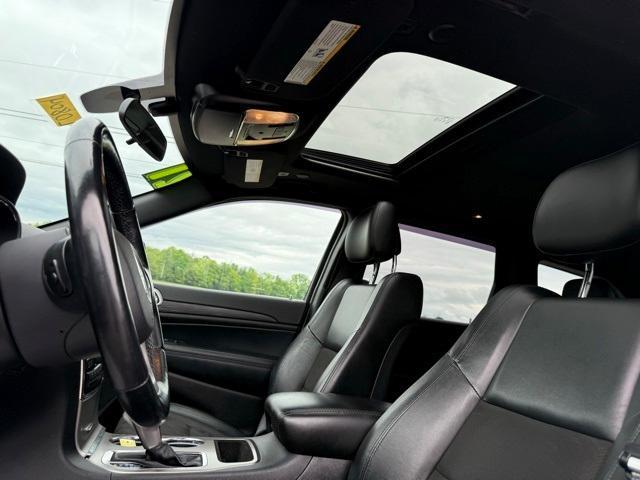 used 2021 Jeep Grand Cherokee car, priced at $28,477