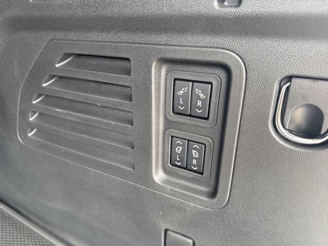 used 2025 Buick Enclave car, priced at $60,900