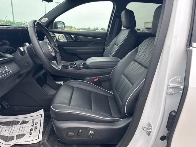 used 2025 Buick Enclave car, priced at $60,900