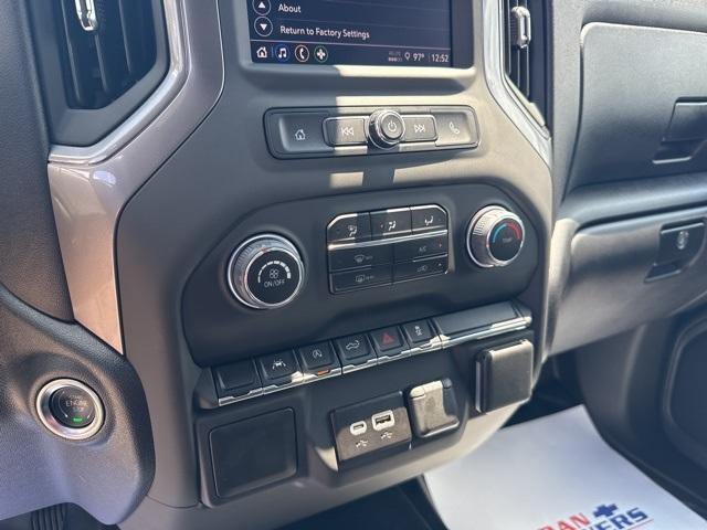 new 2025 Chevrolet Silverado 1500 car