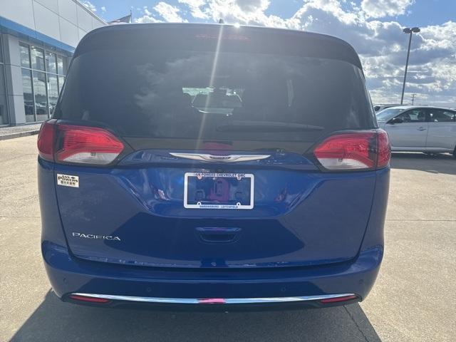 used 2020 Chrysler Pacifica car, priced at $18,989