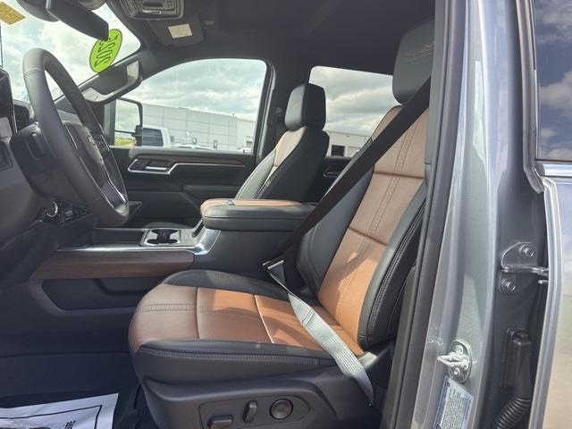 new 2025 Chevrolet Silverado 3500 car