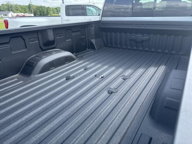 new 2025 Chevrolet Silverado 3500 car