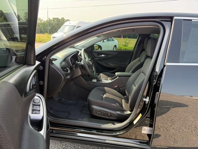 used 2025 Chevrolet Malibu car, priced at $25,652