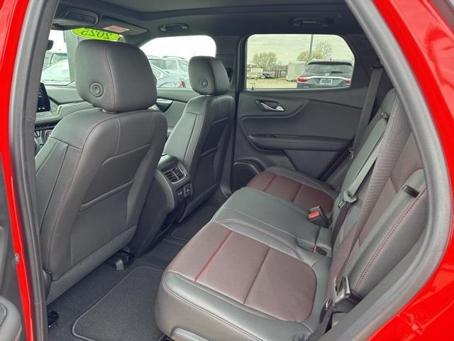 new 2025 Chevrolet Blazer car