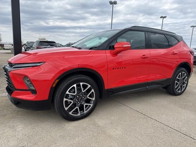 new 2025 Chevrolet Blazer car