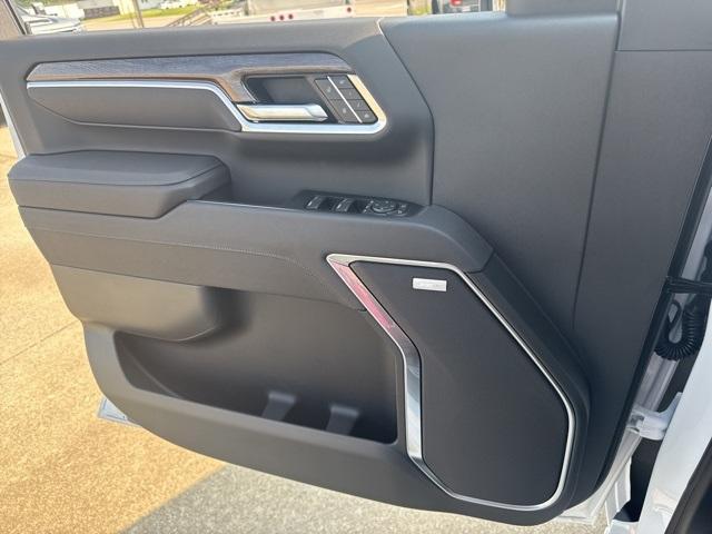 new 2025 Chevrolet Silverado 2500 car