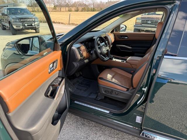 used 2024 Nissan Pathfinder car, priced at $39,865