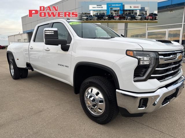 new 2025 Chevrolet Silverado 3500 car