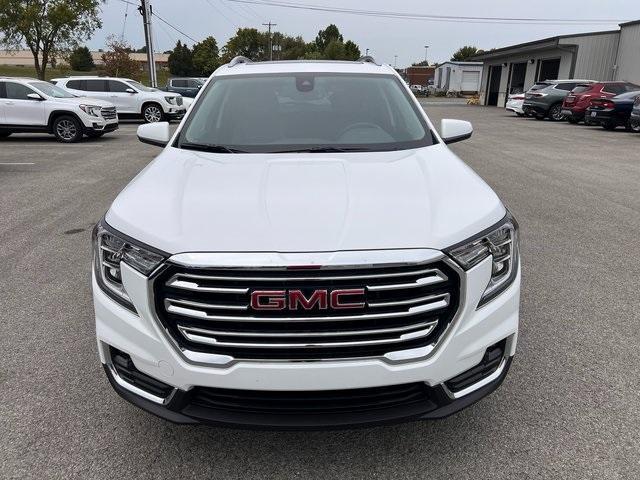 used 2024 GMC Terrain car, priced at $31,458