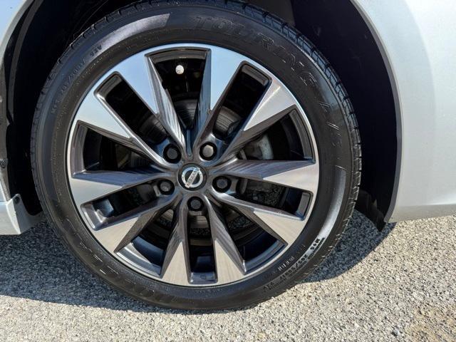 used 2017 Nissan Sentra car, priced at $7,495