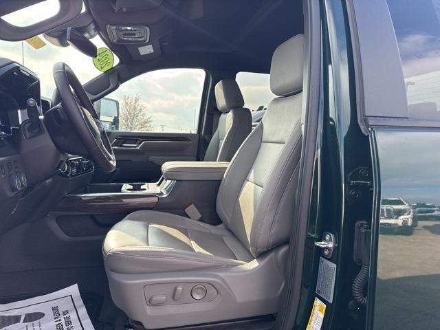 used 2024 Chevrolet Silverado 3500 car
