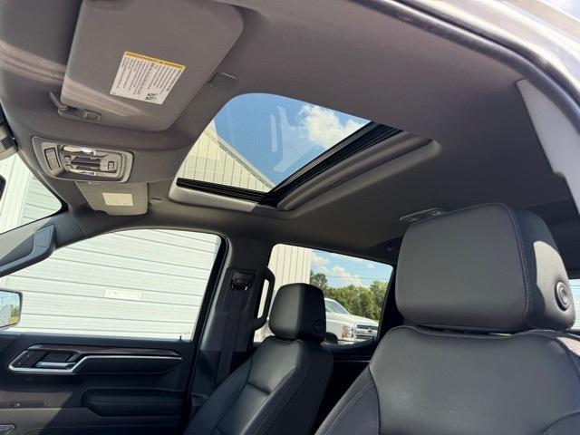 used 2022 Chevrolet Silverado 1500 car, priced at $37,415