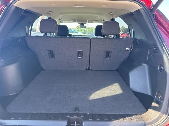 used 2021 Chevrolet Equinox car, priced at $19,253