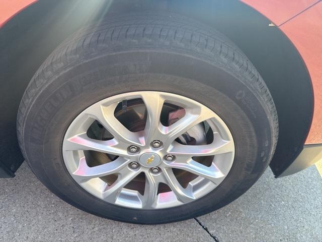 used 2021 Chevrolet Equinox car, priced at $19,253