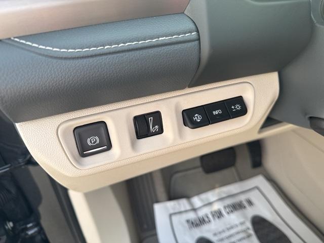 used 2023 GMC Acadia car, priced at $47,998