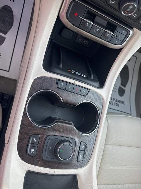 used 2023 GMC Acadia car, priced at $47,998
