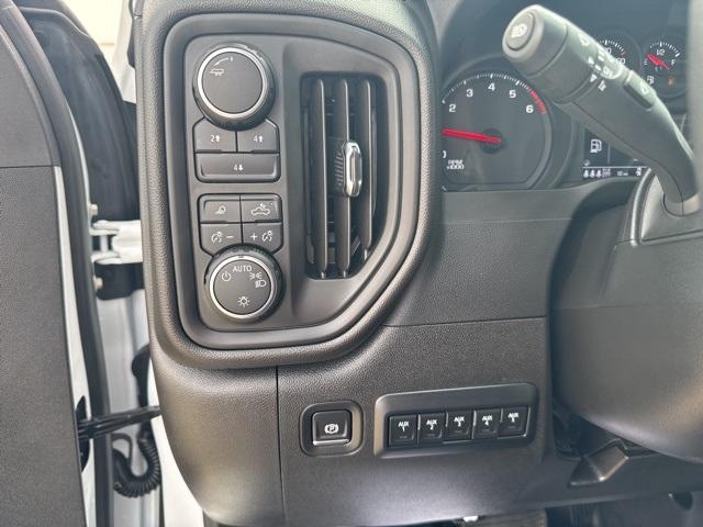new 2025 Chevrolet Silverado 2500 car, priced at $49,818