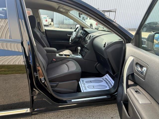 used 2013 Nissan Rogue car, priced at $10,495