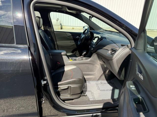 used 2024 Chevrolet Equinox car, priced at $26,995