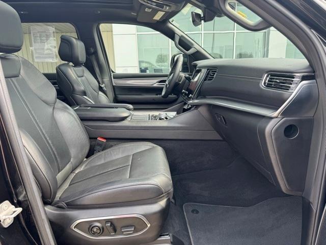 used 2022 Jeep Wagoneer car