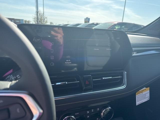 new 2025 Chevrolet TrailBlazer car