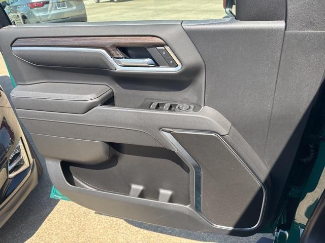 new 2025 Chevrolet Silverado 1500 car