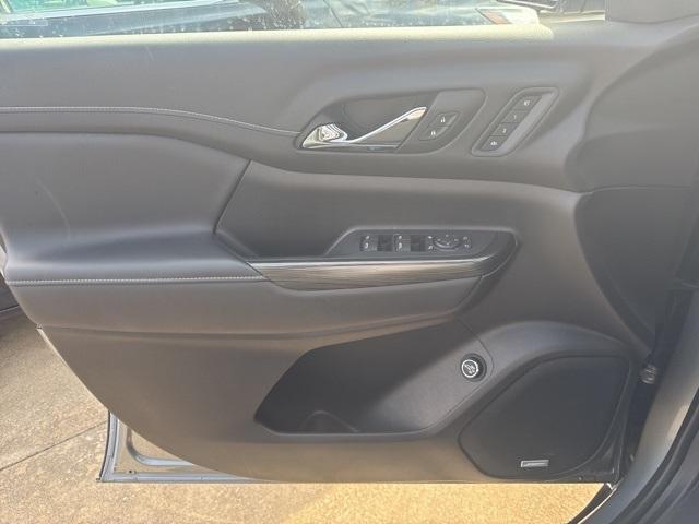used 2023 GMC Acadia car, priced at $36,995