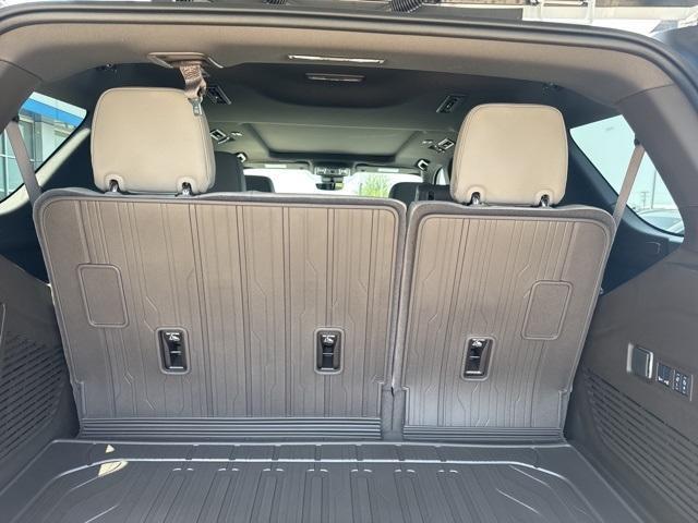 new 2025 GMC Yukon car